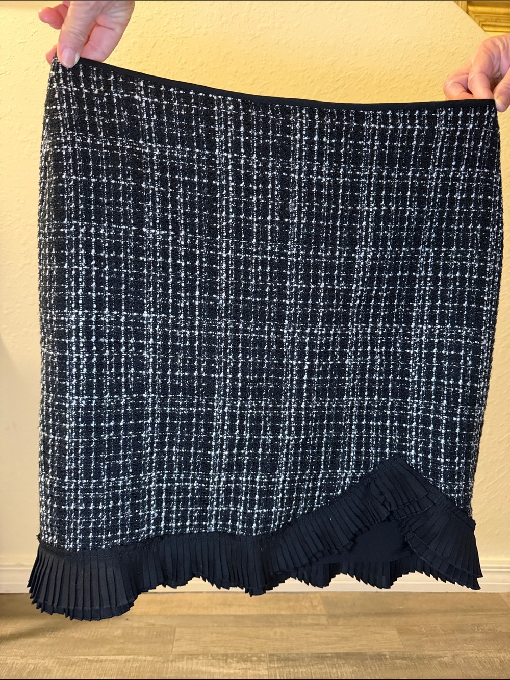 Classic Black & White Tweed Pencil Skirt with Pleated Hem